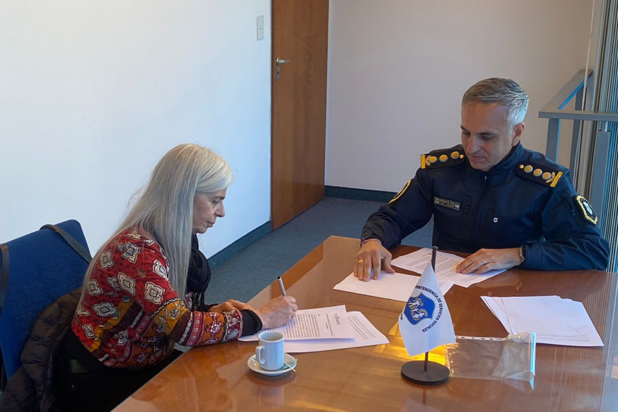 Firma de convenio entre el Jardín Centenario y el Colegio Universitas 